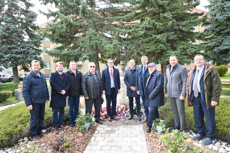 202510281334000.dsc-7455