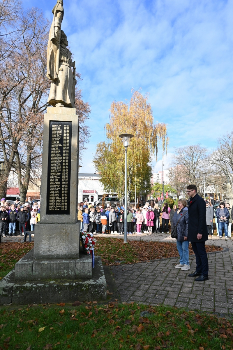 202511111443380.dsc-7530