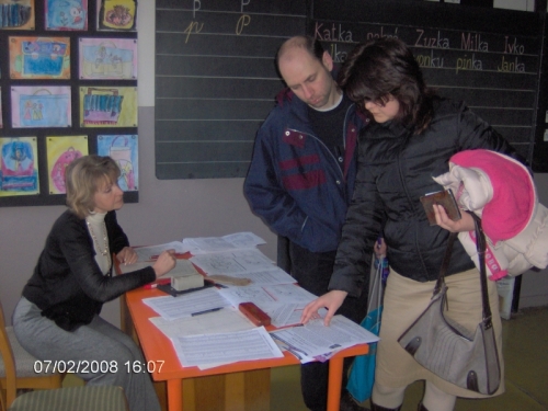 Zápis budúcich prváčikov (6. a 7.  februára 2008)