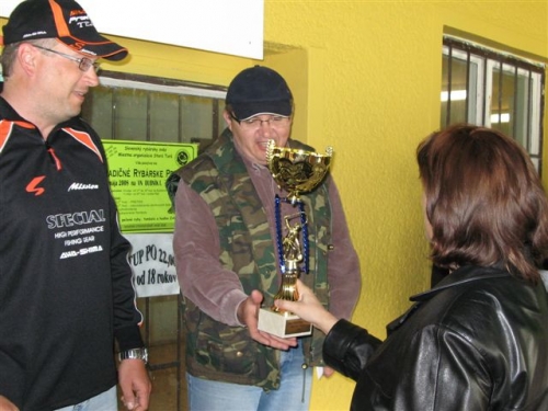 Slovenský pohár v love kaprov voľným spôsobom 