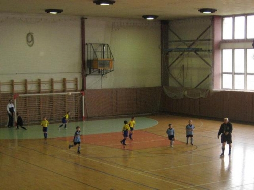 Najmladší futbalisti MFK Stará Turá na halovom turnaji v Trenčíne