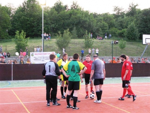 Slávnostné otvorenie viacúčelového ihriska (18.5.2009)