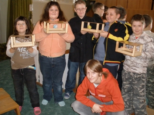 Výroba kŕmidiel pre vtákov (29.1.2010)