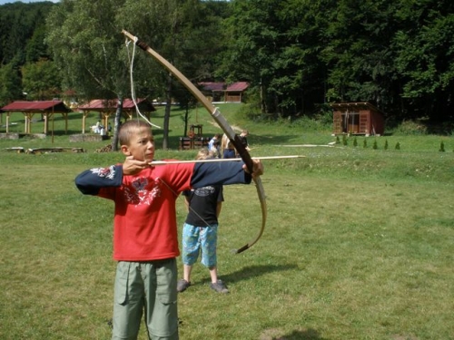 strielali z luku ...