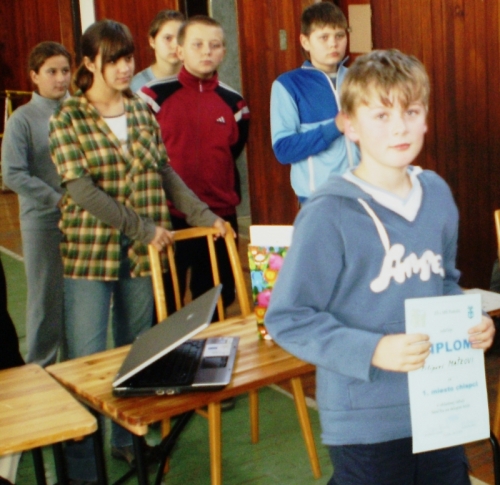 Strelecká súťaž na sklopné terče