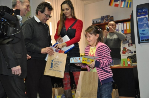 EUROPE DIRECT Senica