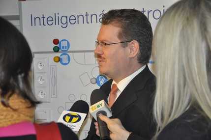 Slávnostné otvorenie laboratória inteligentných elektroinštalácií v SOŠ Stará Turá