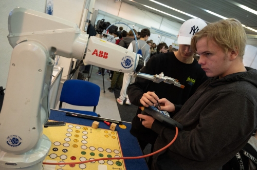 Výstava Stredoškolák – Hrdina remesla v Trenčíne