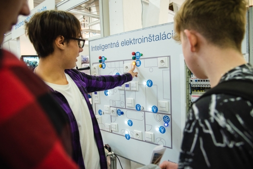 Výstava Stredoškolák – Hrdina remesla v Trenčíne