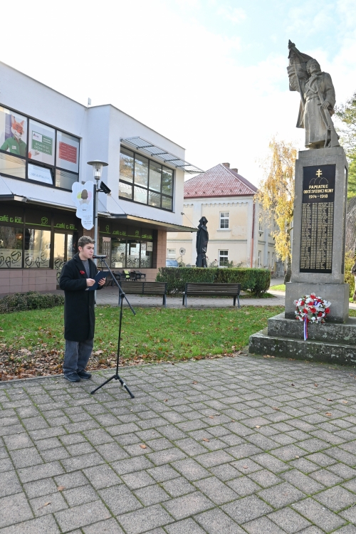 Spomienkový pietny akt pri príležitosti Medzinárodného dňa vojnových veteránov