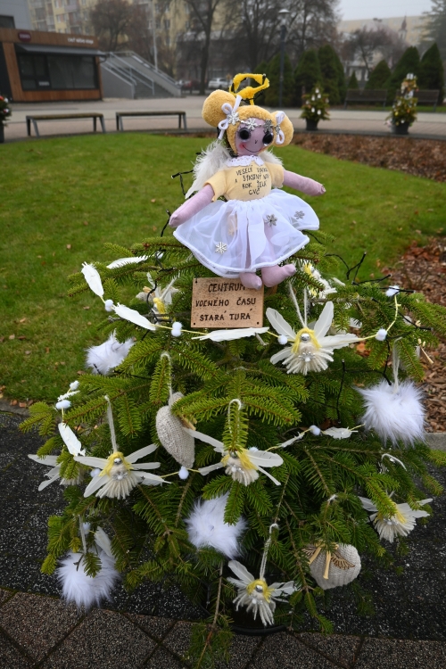 Adventná nálada ožíva v meste Stará Turá!