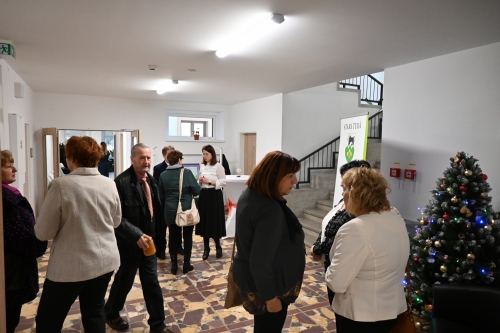 Zariadenie pre seniorov sestier Royových