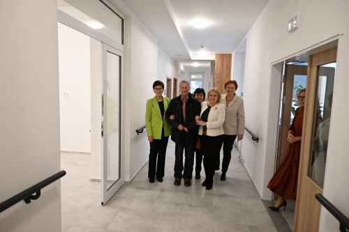 Zariadenie pre seniorov sestier Royových