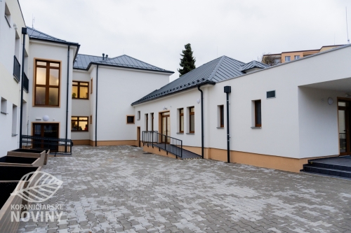 Zariadenie pre seniorov sestier Royových