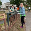 NATRIME TO ZÁBRADLIU PRI POTOKU! – Dobrovoľníci v Starej Turej skrášlili verejný priestor