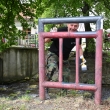 NATRIME TO ZÁBRADLIU PRI POTOKU! – Dobrovoľníci v Starej Turej skrášlili verejný priestor